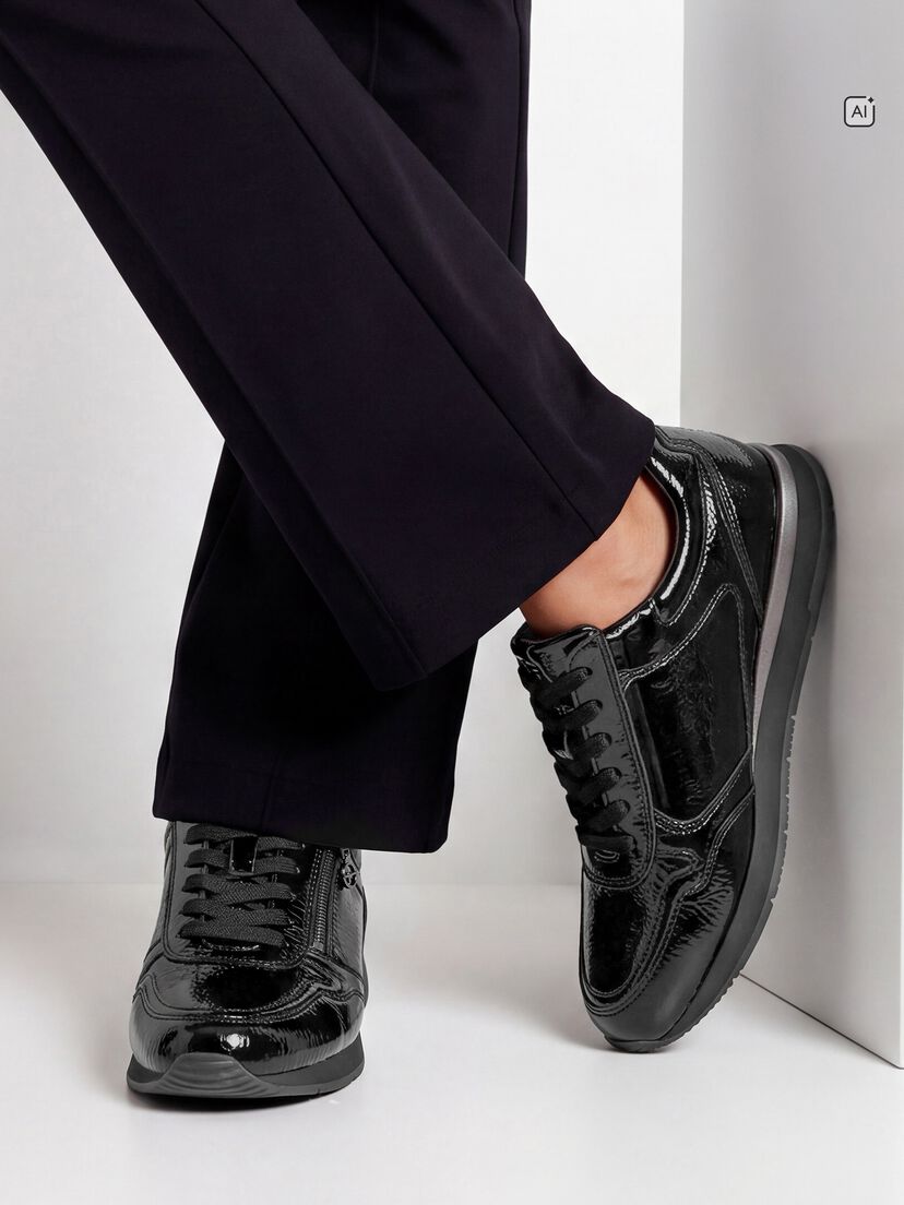 Sneaker - zwart, BLACK PATENT, hi-res