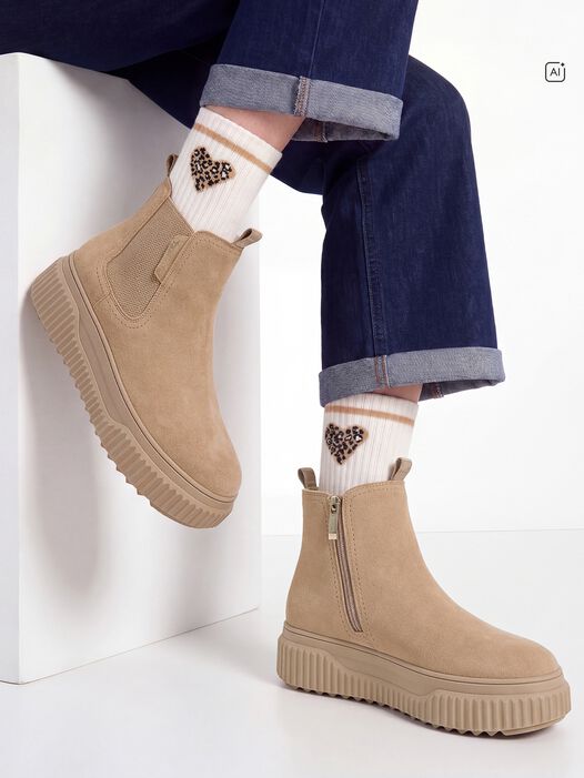 Chelseaboot, ANTELOPE, hi-res