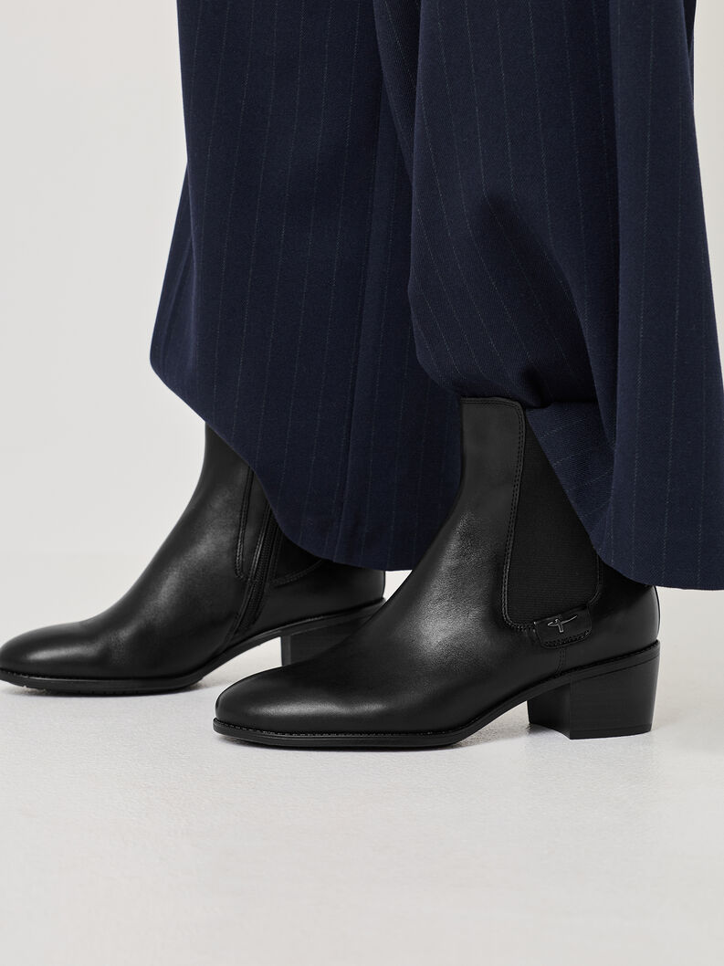 Leather Chelsea boot - black, BLACK LEATHER, hi-res