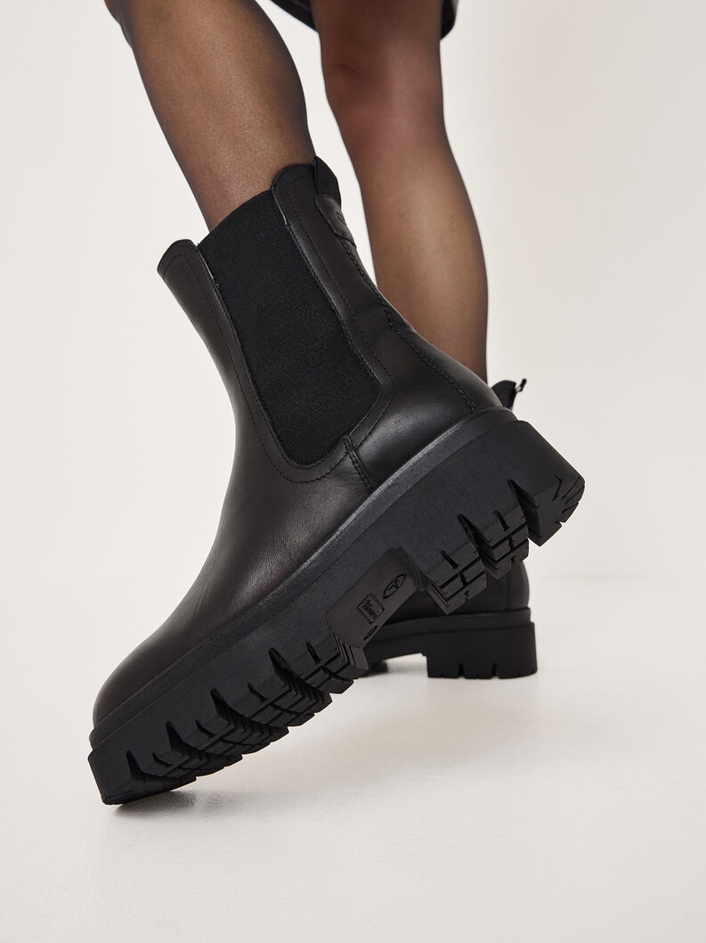Bottine Chelsea en cuir - noir, BLACK, hi-res